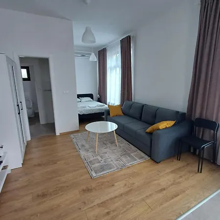 Apartman Azra *